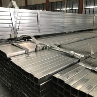 上?，F(xiàn)貨熱鍍鋅方管、熱鍍鋅矩形管 規(guī)格20-800特殊規(guī)格可定做