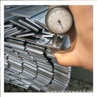 電廠(chǎng)專(zhuān)用40*4接地鍍鋅扁鋼 q235熱軋扁鐵 生產(chǎn)定制各種鍍鋅扁鋼
