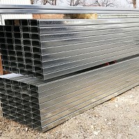 天津廠家來(lái)樣訂制建材 C型鋼檁條鍍鋅板 各規(guī)格型號(hào)金屬板供應(yīng)