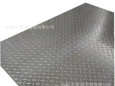 天津中益鍍鋅花紋板壓花板菱形五條筋扁豆樓梯踏步交貨快質(zhì)優(yōu)價(jià)廉