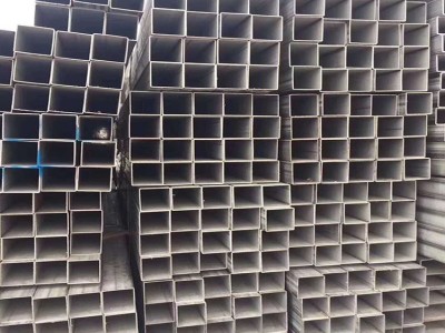 供應 不銹鋼拉絲方管 規(guī)格齊全 量大優(yōu)惠 歡迎前來咨詢