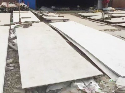 304不銹鋼板規(guī)格齊,全餐飲,廚具,電梯等用不銹鋼板