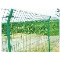 供應(yīng)護(hù)欄網(wǎng)、圍欄網(wǎng)、公路護(hù)欄網(wǎng)、鐵路護(hù)欄網(wǎng)、橋梁防拋網(wǎng)、小區(qū)護(hù)欄等